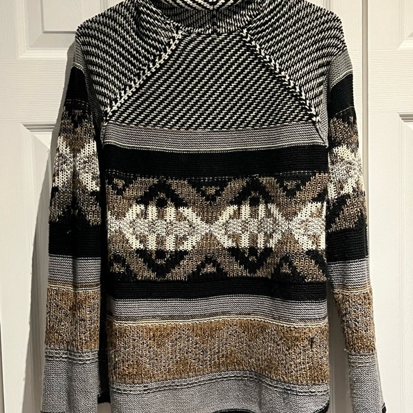 Knitted Chevron Cardigan - Picture 2 of 4
